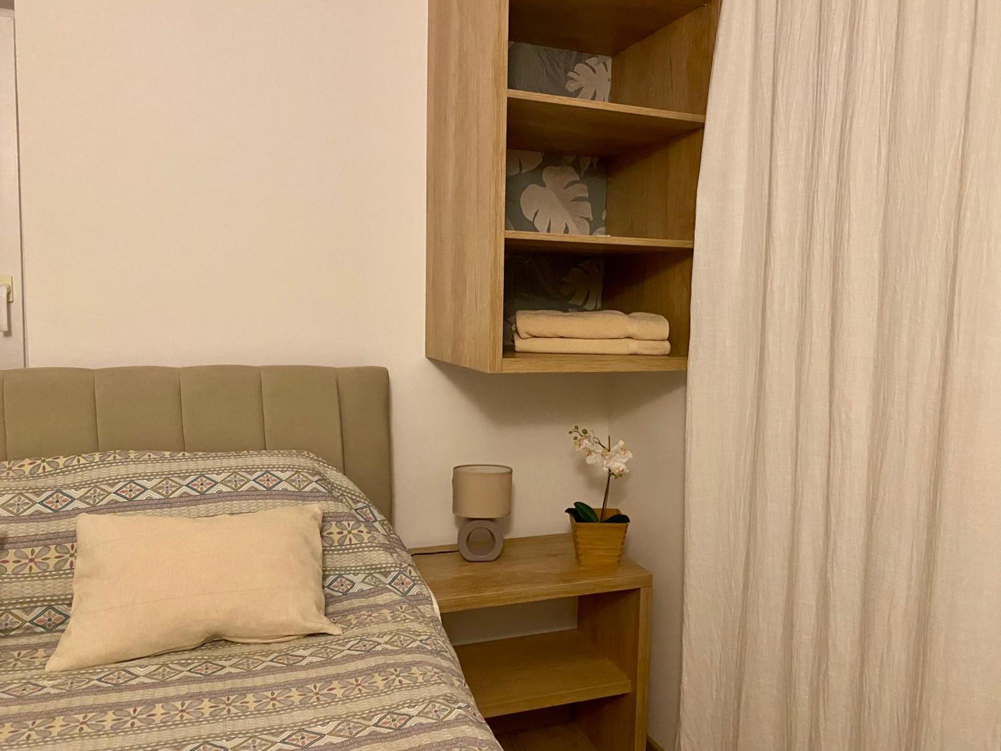 Apartmani Peric Stari Grad Kültér fotó